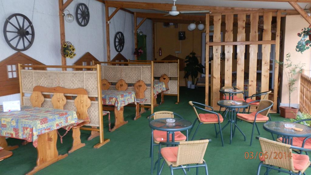 Penzión Marína pri Slovenskej reštaurácii Brezno Habitación foto